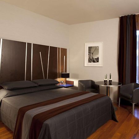 Suite Valadier Рим Экстерьер фото
