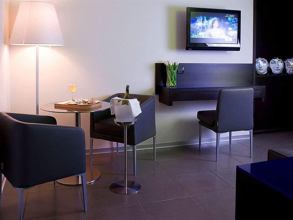 Suite Valadier Рим Экстерьер фото