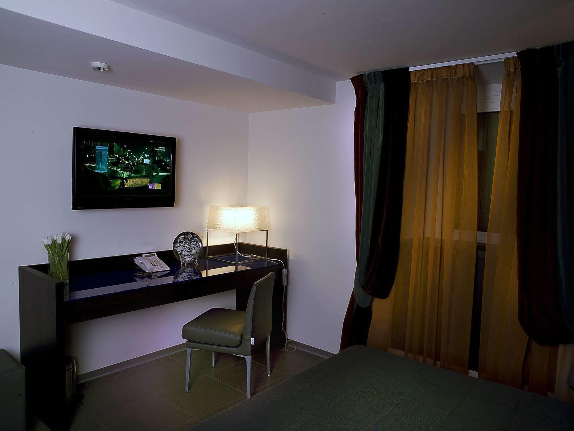 Suite Valadier Рим Экстерьер фото