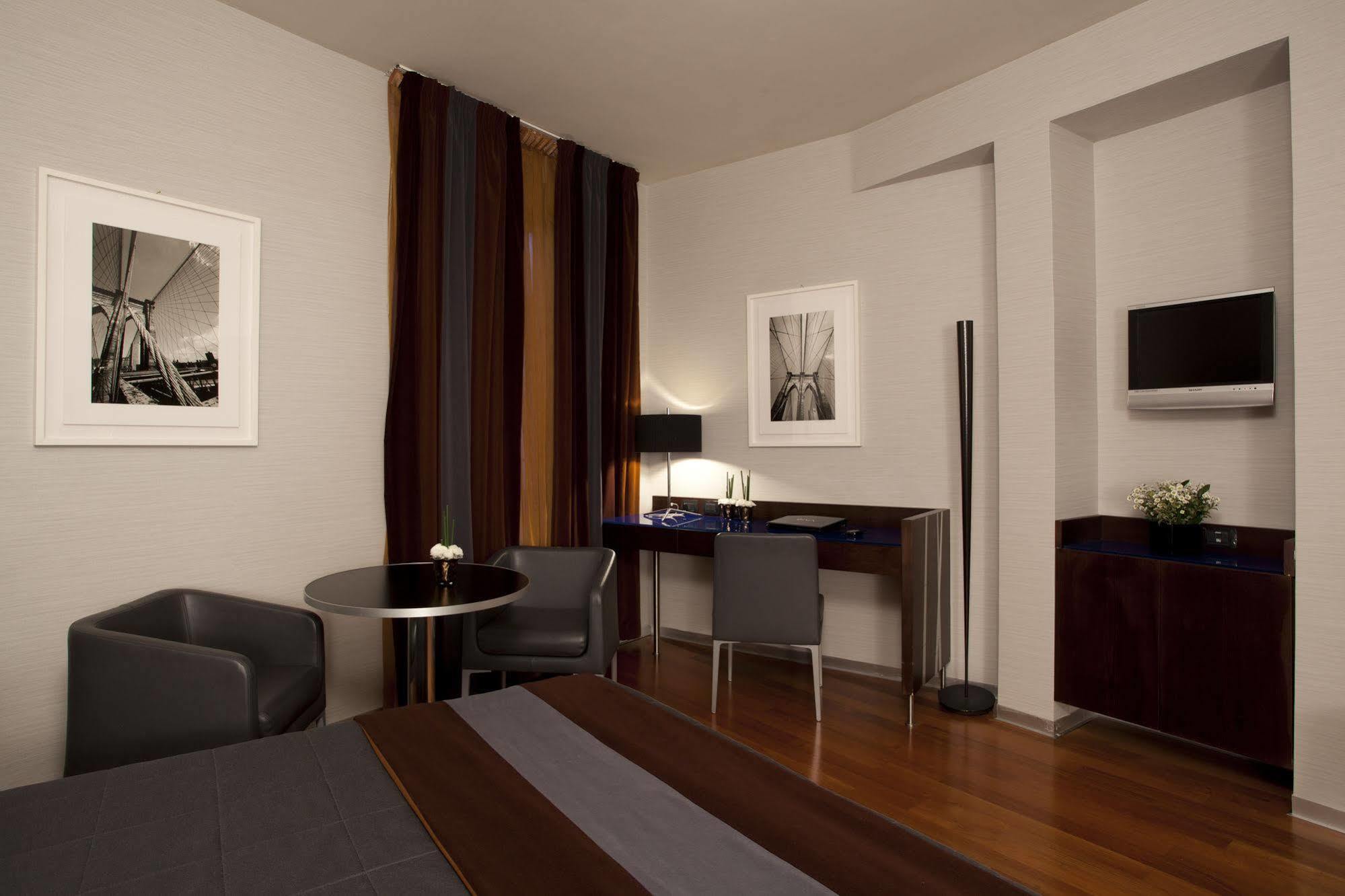 Suite Valadier Рим Экстерьер фото